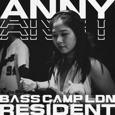 ResidentsPoster_Anny2000x2000